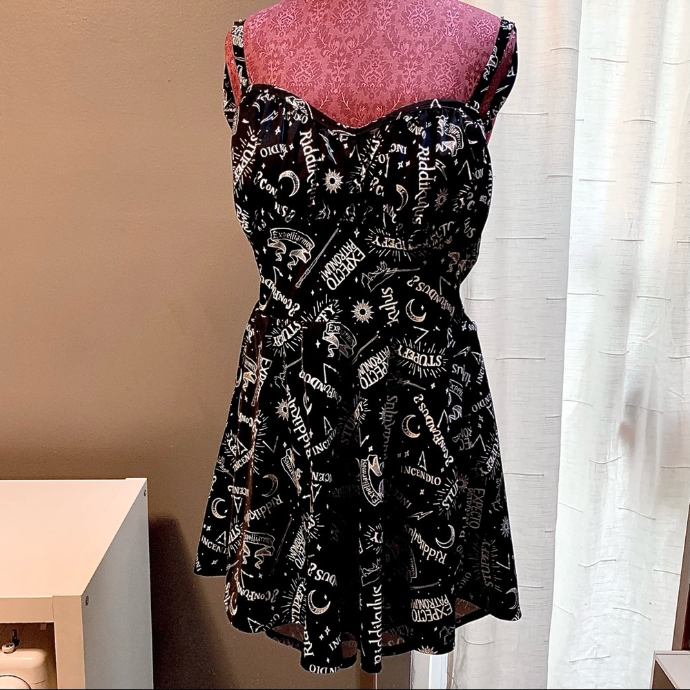 TORRID HARRY POTTER SWIM DRESS - Size 1X